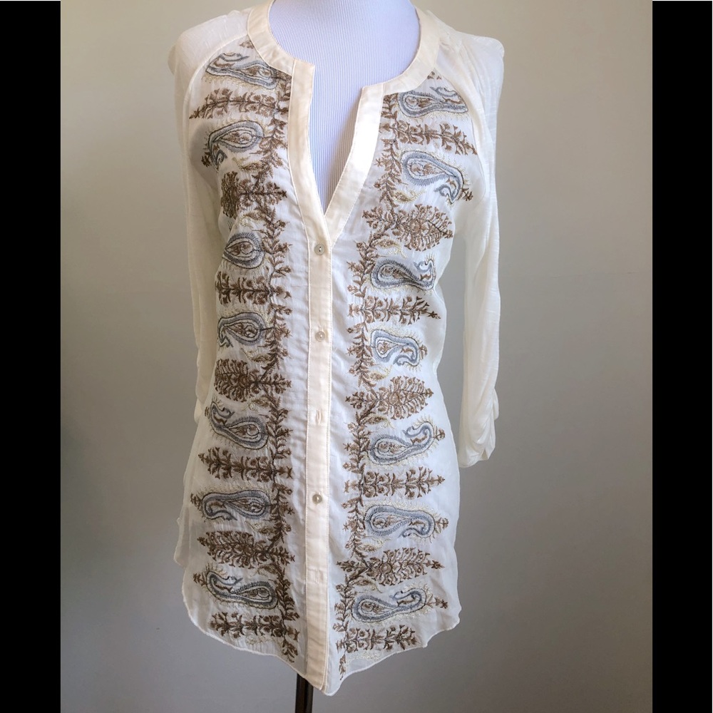 Tiny Brand from Anthropologie - Embroidered Sz S